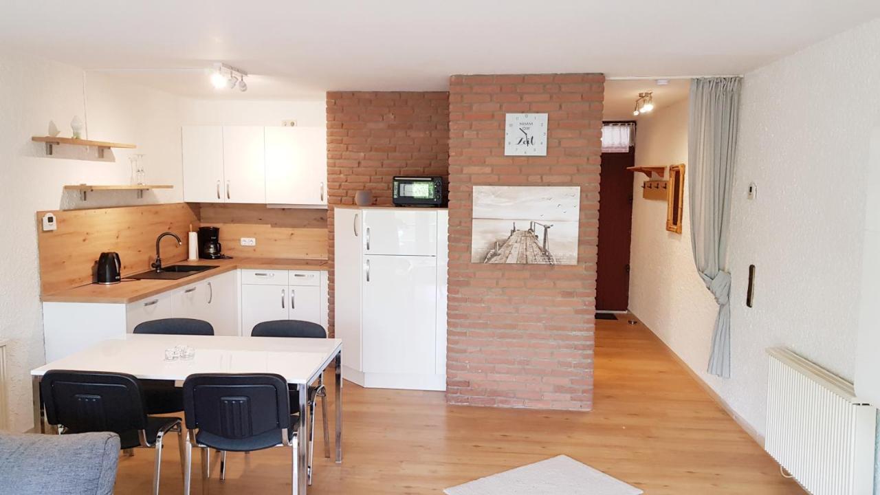 Albatros Nr. 12 Appartement Tossens Buitenkant foto